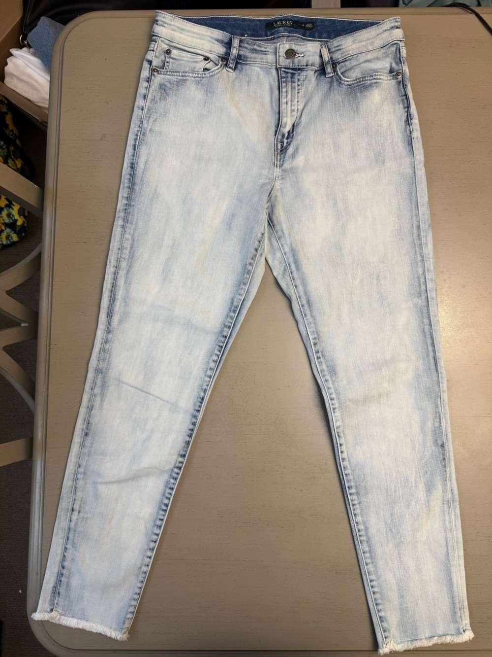Lauren Ralph Lauren Light Blue Straight ankle light blue wash Jeans size 10 EUC